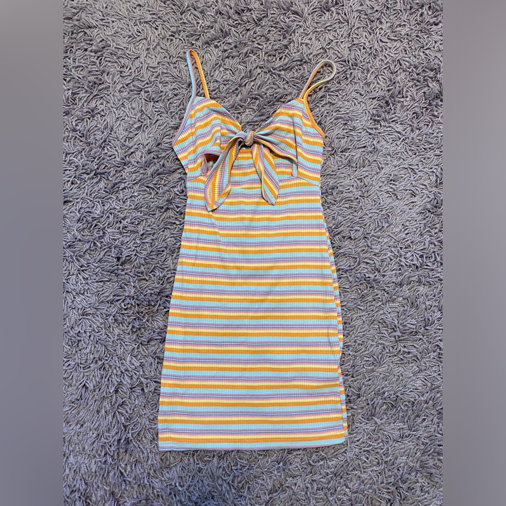 Shein tie front dress. Ladies XS